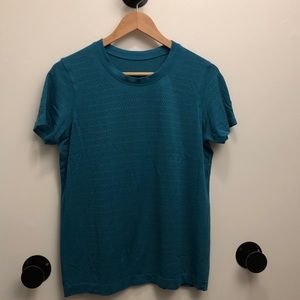 Lululemon Breeze by Short Sleeve